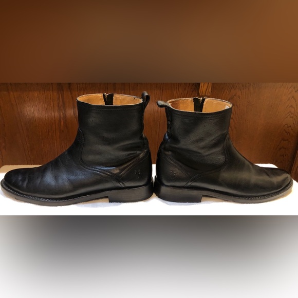 Frye Black Leather Men's Boots (Paul Inside-Zip) - Picture 7 of 12